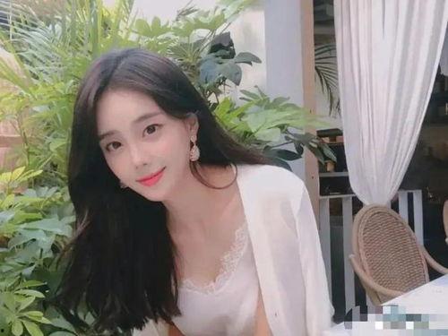 yy女主播谭某照片,YY女主播的青春风采