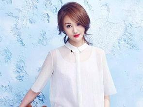 娱乐给我五郑爽,娱乐圈的璀璨星辰，情感波折中的坚韧前行